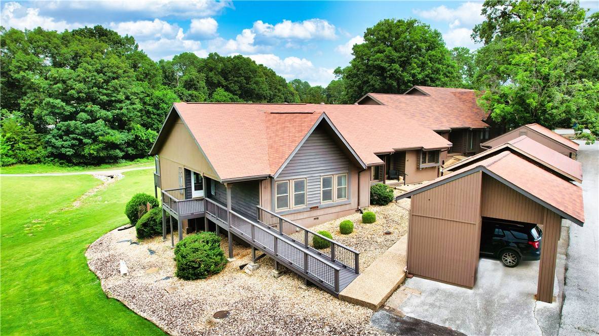 45 Melinda Ln, Bella Vista, AR 72714