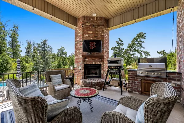 Centerton, AR 72719,1322 Royal Ave