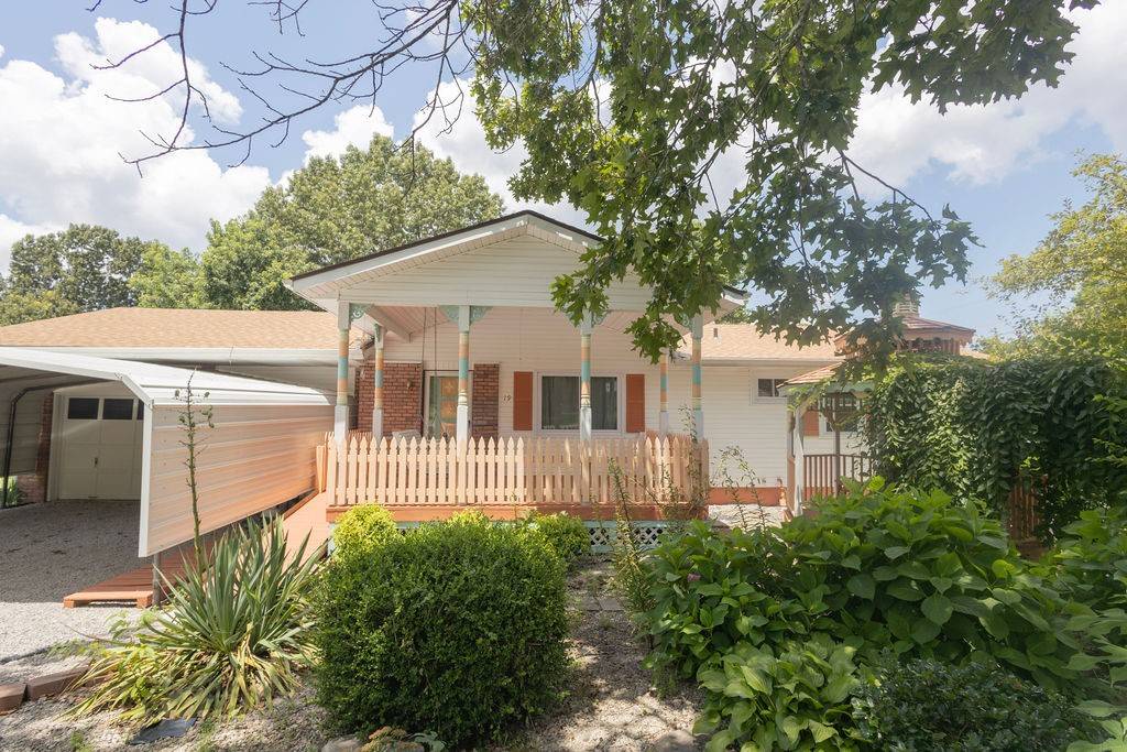 19 French Horn Dr, Mountain Home, AR 72653