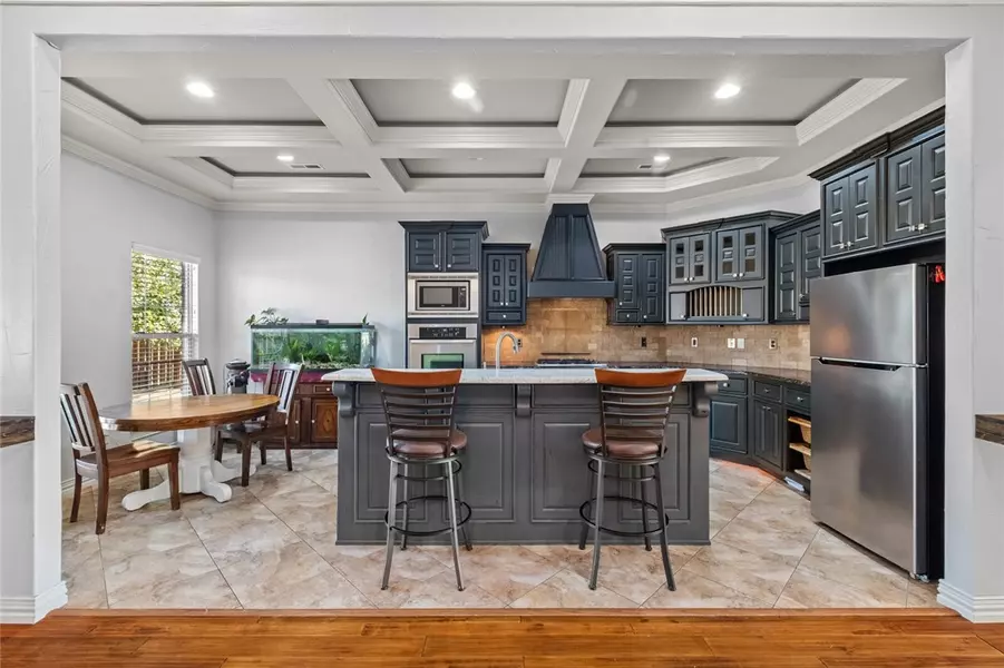 2506 SW Glenn Ridge Rd, Bentonville, AR 72713