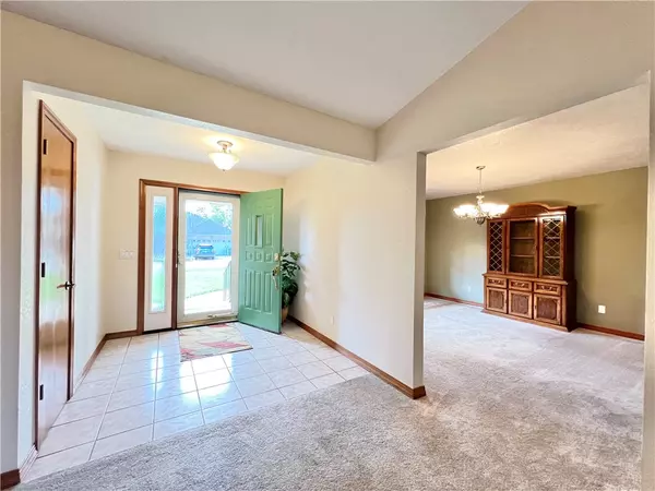 Holiday Island, AR 72631,6 Hillcrest Dr