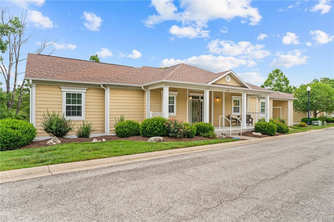 128 Mulligan Ct, Branson, MO 65616