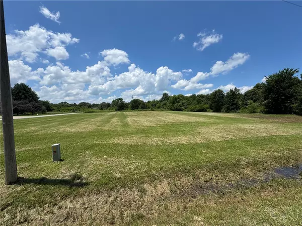 Siloam Springs, AR 72761,Meadow/Hico St