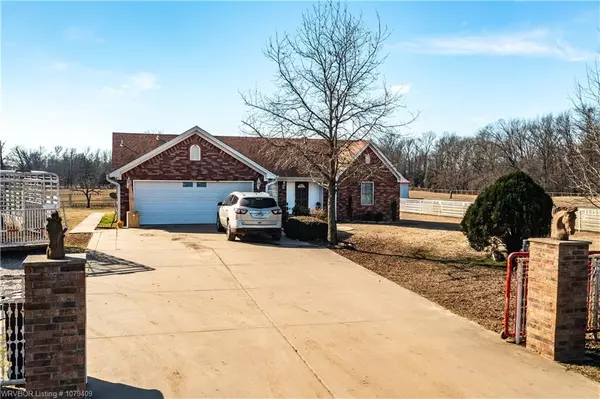 Mulberry, AR 72947,605 Mulberry Wire Rd