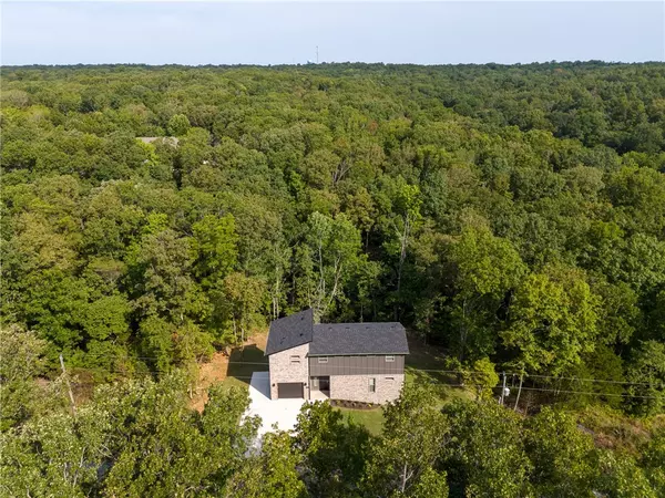 Bella Vista, AR 72715,13 Carrick Dr