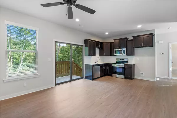 Bella Vista, AR 72715,13 Carrick Dr