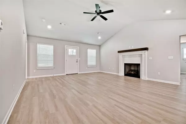 Bella Vista, AR 72714,30 Lambourn Dr