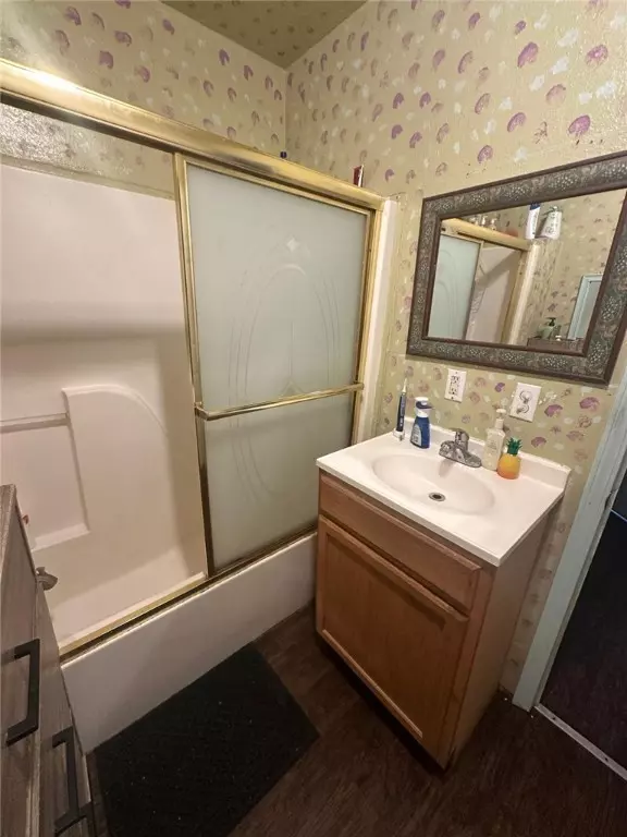 Rogers, AR 72756,519 B St