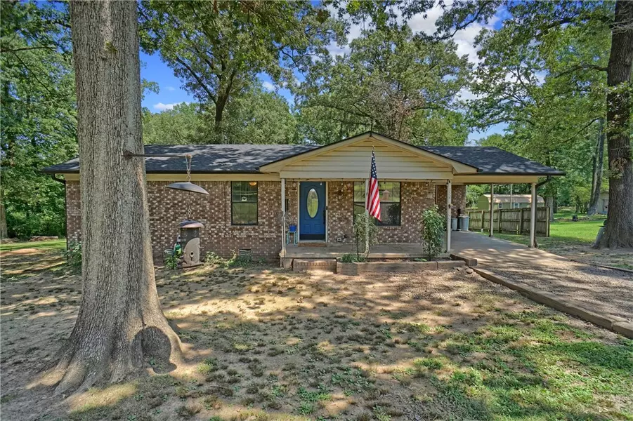 152 Holts Rd, Russellville, AR 72802