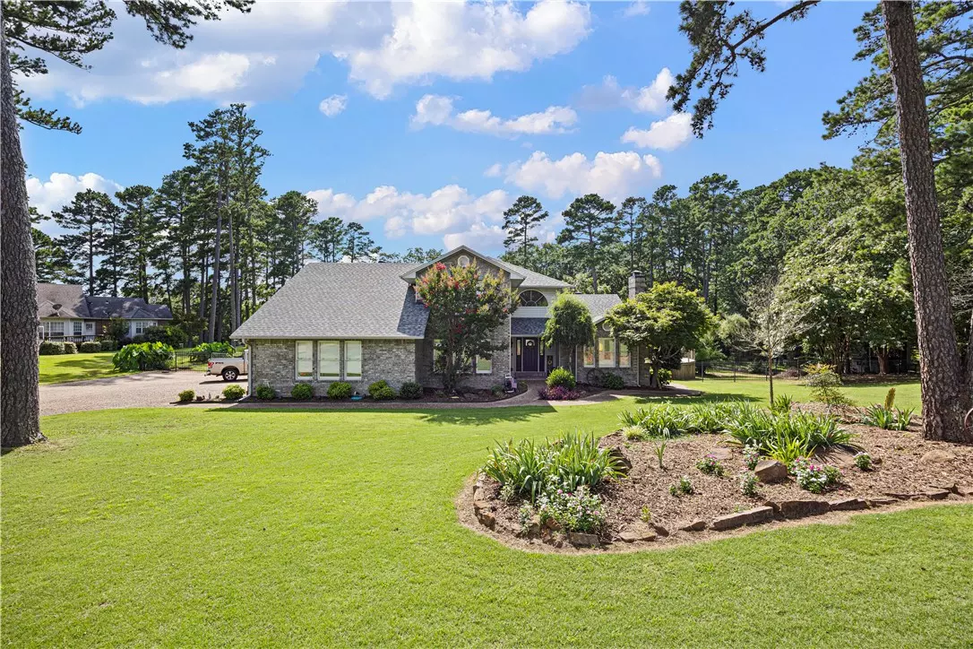 Russellville, AR 72802,1506 Lands End