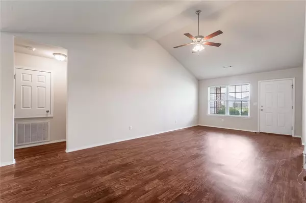 Springdale, AR 72764,3751 Alliance Dr