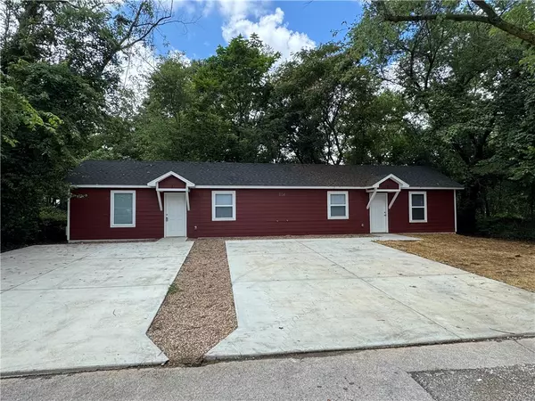 814 S Inglewood St, Siloam Springs, AR 72761