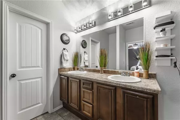 Rogers, AR 72758,200 Laurel Ave