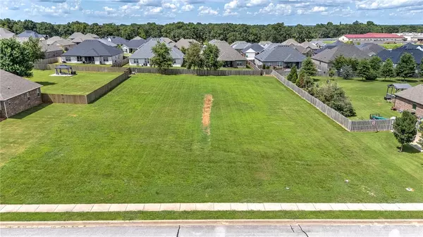 Farmington, AR 72730,384 Eagle Ridge Dr
