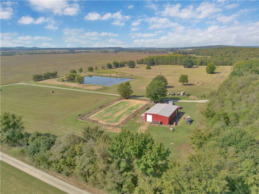 9039 Grand Prairie Rd, Charleston, AR 72933