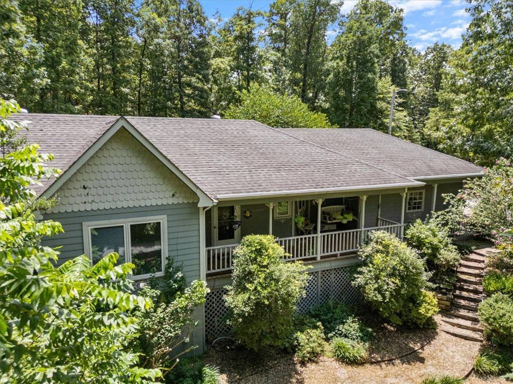 1 Dale Cir, Bella Vista, AR 72715