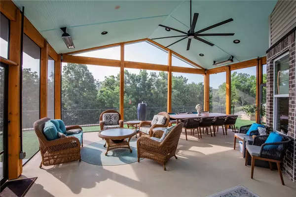 Bentonville, AR 72712,1810 NE Chaucer St