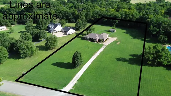 Farmington, AR 72730,10870 Spring Mountain Dr