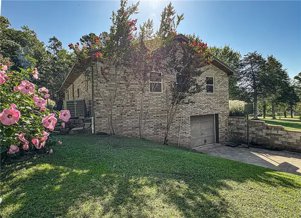 Jasper, AR 72641,311 Cedar Ln