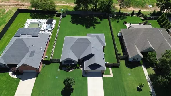 Lowell, AR 72745,117 Saint Vincent St