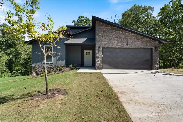 Bella Vista, AR 72715,4 Berfoyl Ln