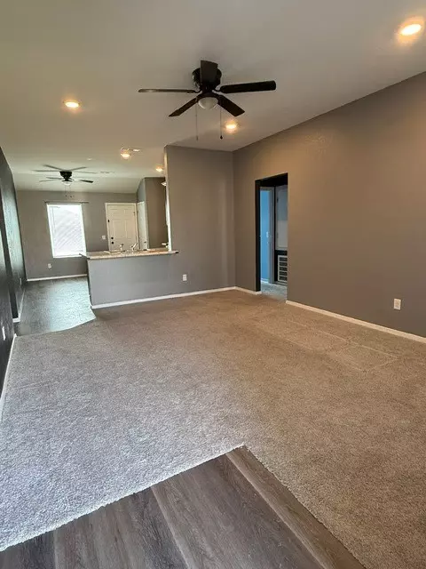 Siloam Springs, AR 72761,1404 Pampas St