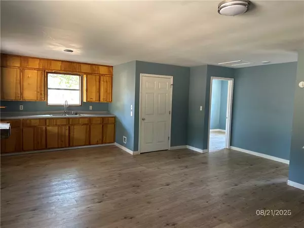 Russellville, AR 72802,3613 SR 326