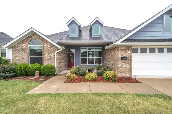 Siloam Springs, AR 72761,2308 Brook Ln