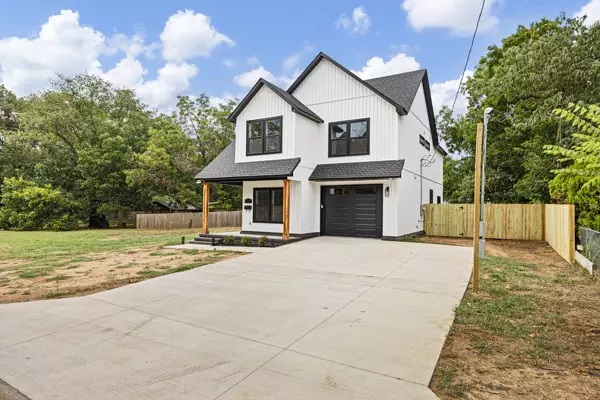 Russellville, AR 72801,1000 W 3rd Pl