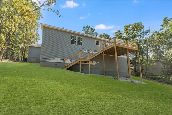 Bella Vista, AR 72714,26 Penrith Dr
