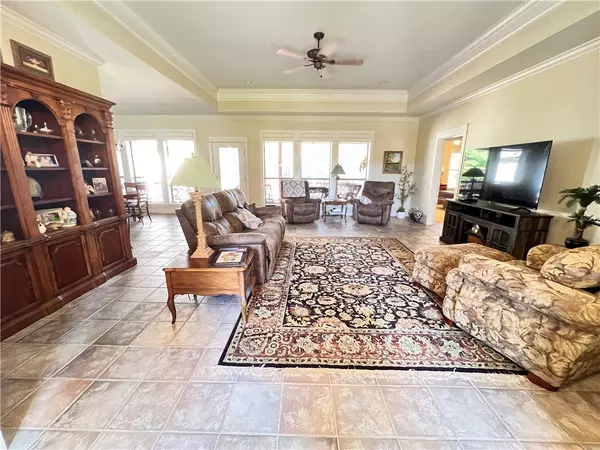 Russellville, AR 72802,41 Forest Rd