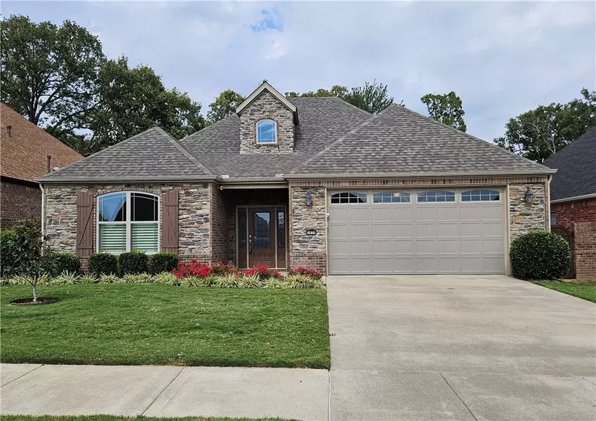 5826 Schio Ave, Springdale, AR 72762