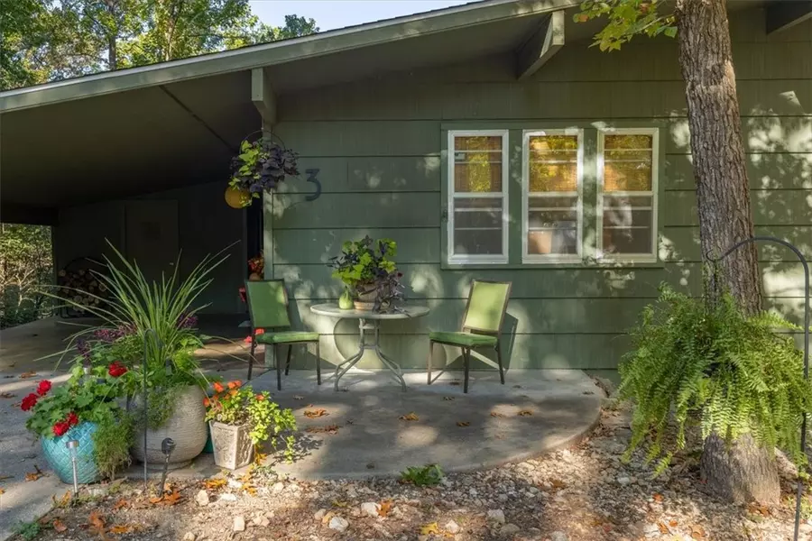 3 Formby Ln, Bella Vista, AR 72715