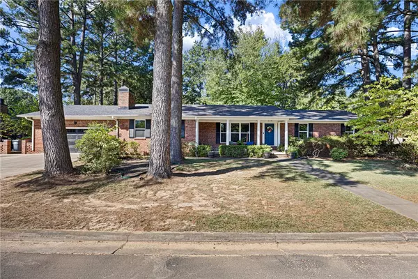 Russellville, AR 72801