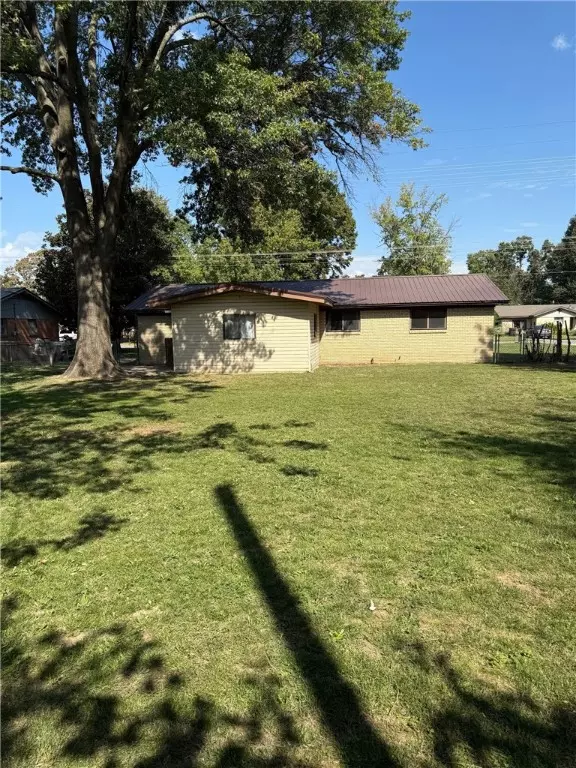 Springdale, AR 72764,1409 N Crawford Ave