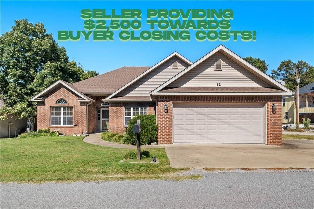 12 Cranfield Dr, Bella Vista, AR 72714