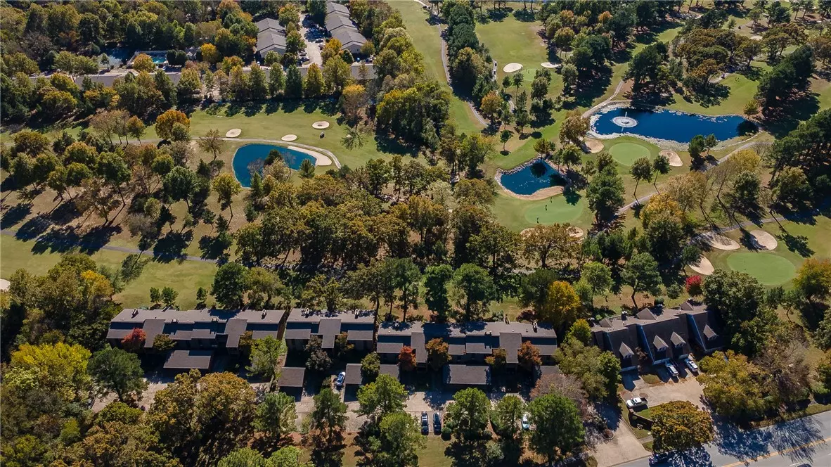 Fayetteville, AR 72703,2725 E Joyce Blvd #10