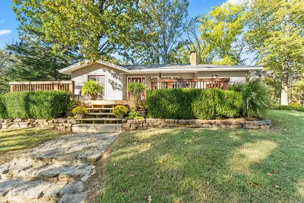 12342 Bluebird Rd, Gravette, AR 72736