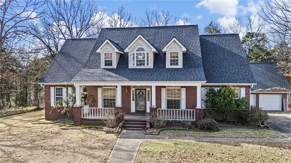 167 Gendreau Ln, Russellville, AR 72802