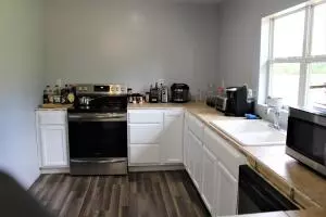Russellville, AR 72802,Address not disclosed