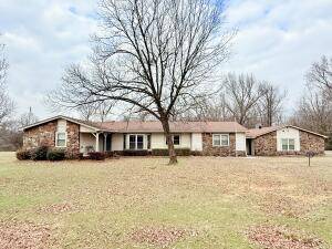 2020 S Detroit Ave, Russellville, AR 72801