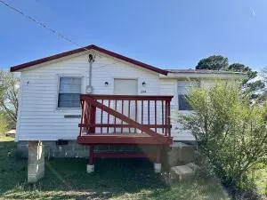 Atkins, AR 72823,208 SE 3rd St