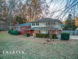 Harrison, AR 72601,502 Huntington Place