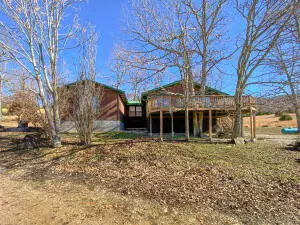 5492 Boat Mountain Rd, Harrison, AR 72601