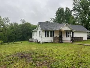 Harrison, AR 72601,723 S Hickory St