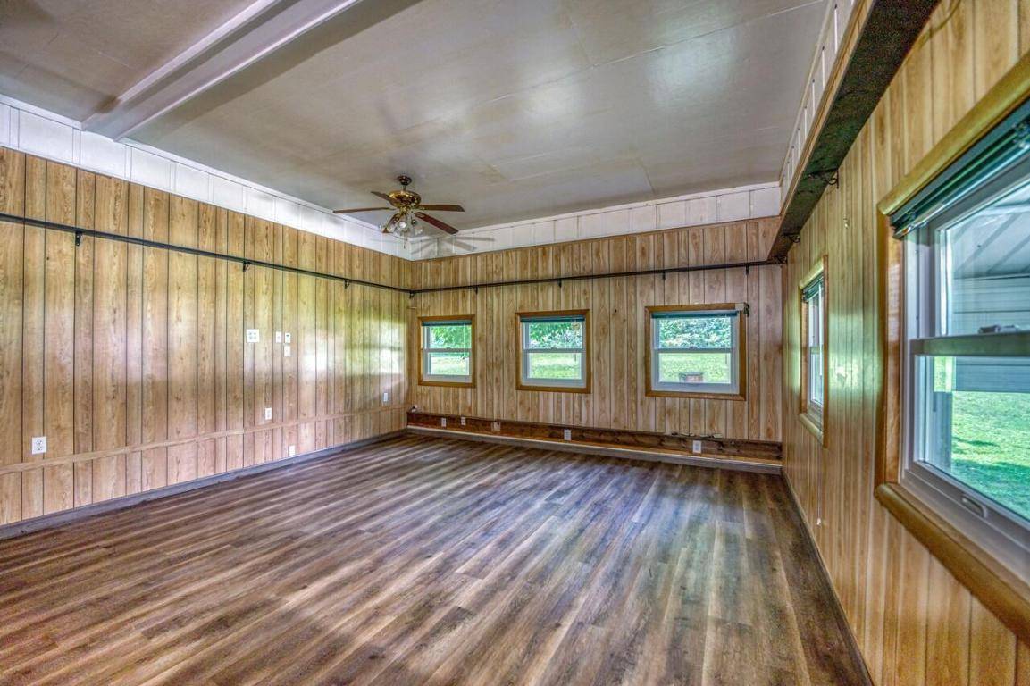 Lead Hill, AR 72644,110 Penix Dr