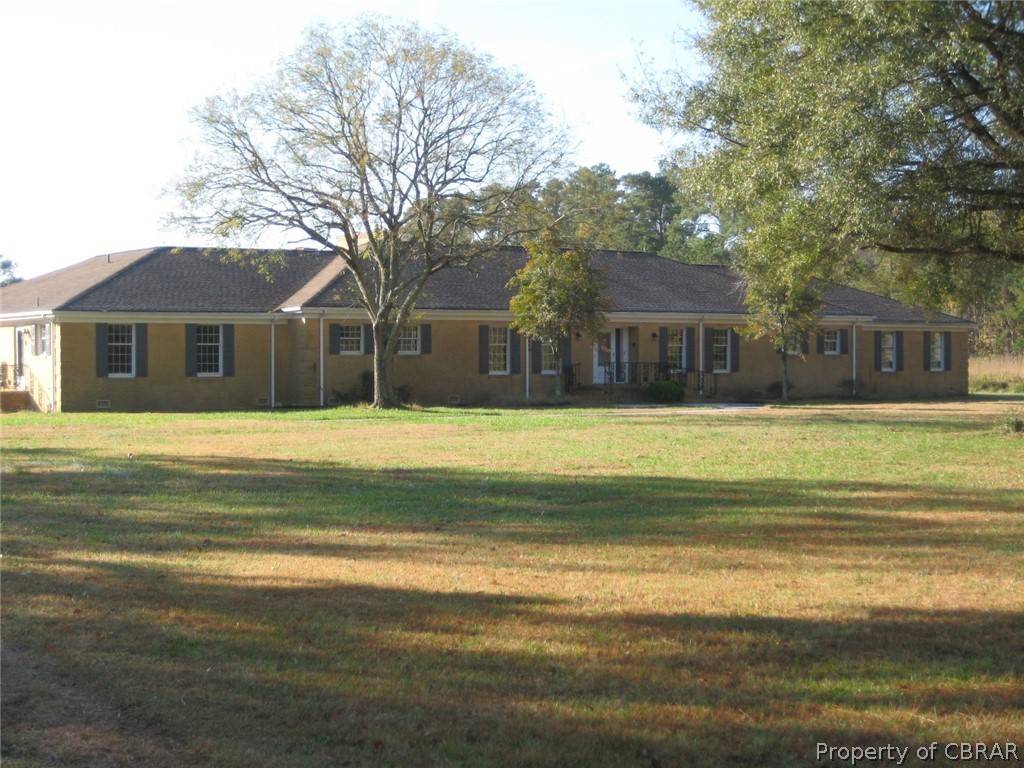 2366 Brentwood DR, Hayes, VA 23072
