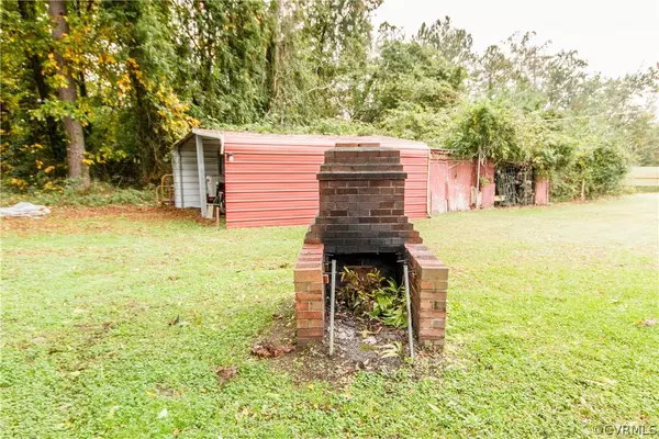 North Dinwiddie, VA 23803,23510 Dabney Mill RD