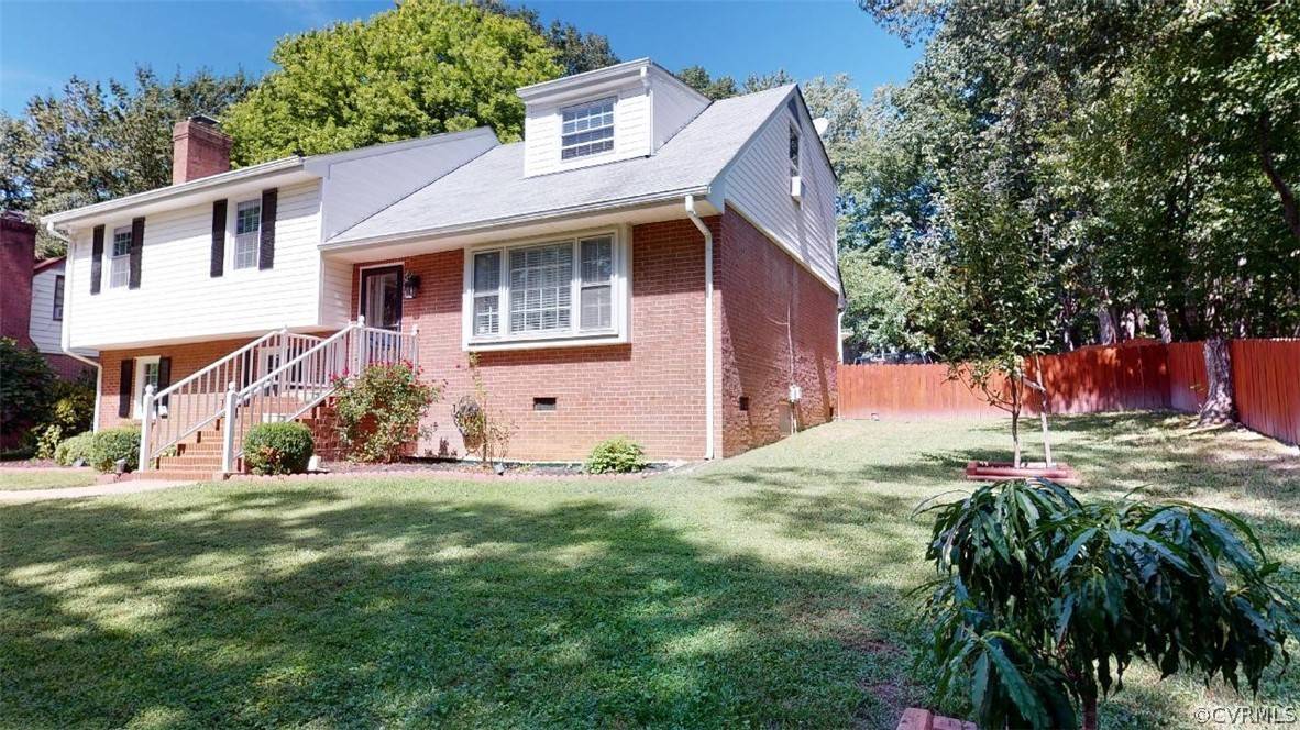 8806 Overhill RD, Henry, VA 23229