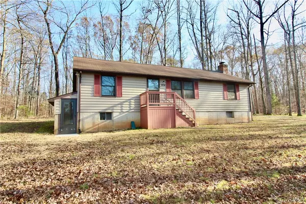 280 Cooke LN, Bumpass, VA 23024